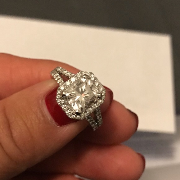 Diamond 💍 - Picture 2 of 8